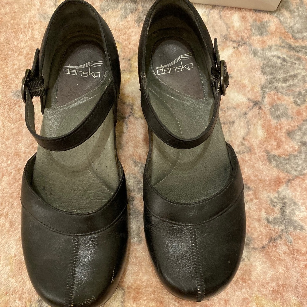 Dansko Mary Jane clogs size 39